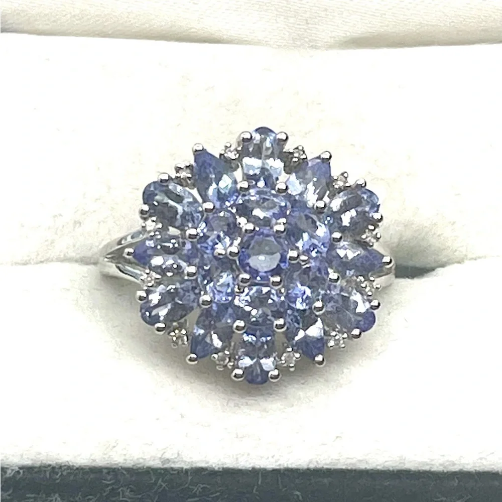 Sterling Tanzanite Stunning Ring 10.25